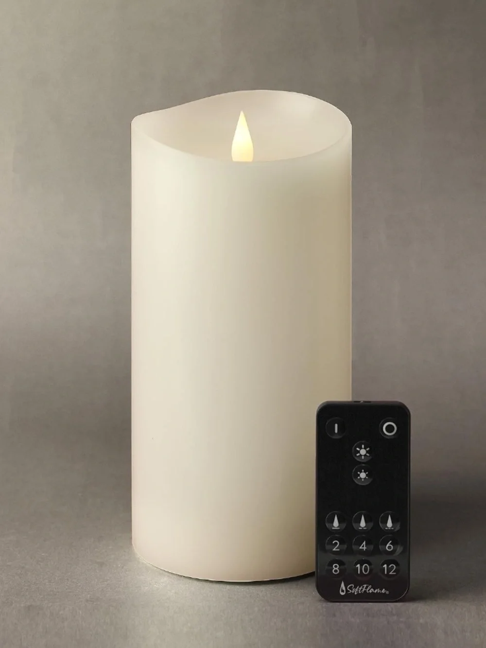 Flameless Candle w/ Remote, 4